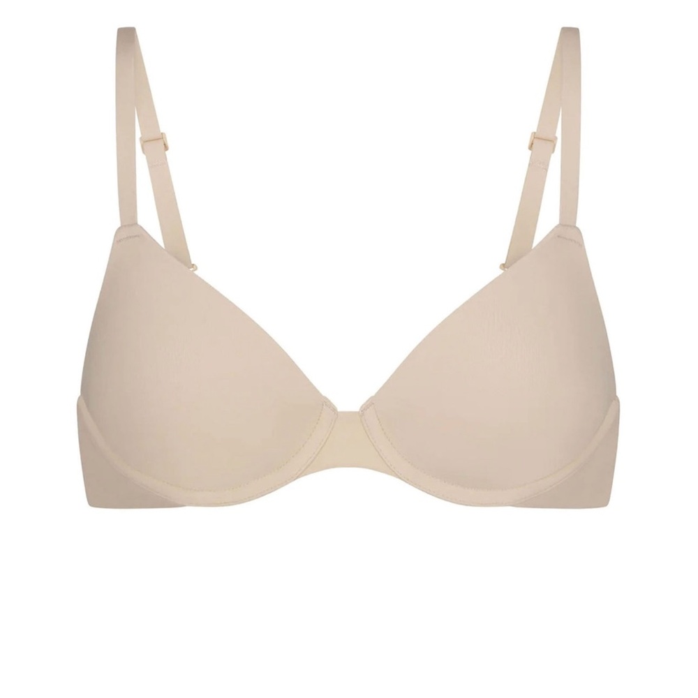 Skims fits everybody tshirt bra new 34DD, color sand